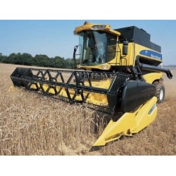 Combine harvester NEW HOLLAND CS520, CS660
