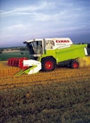 Combine harvester CLAAS MEDION 310-340